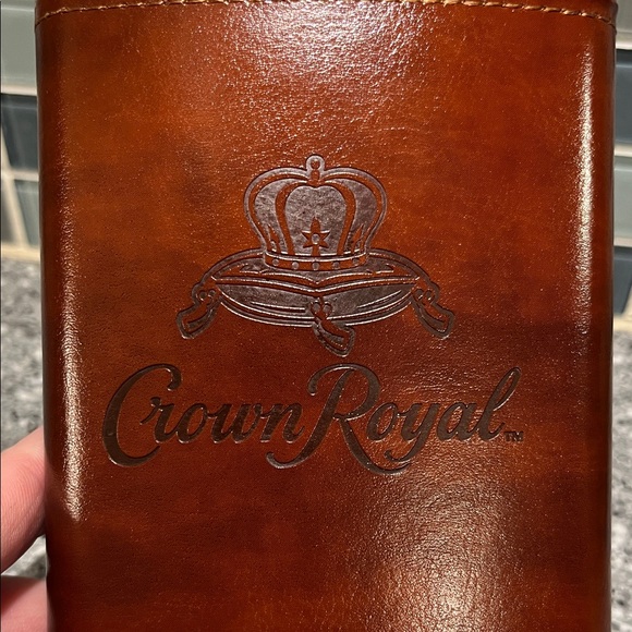 Crown Royal Leather Flask - Picture 4 of 4